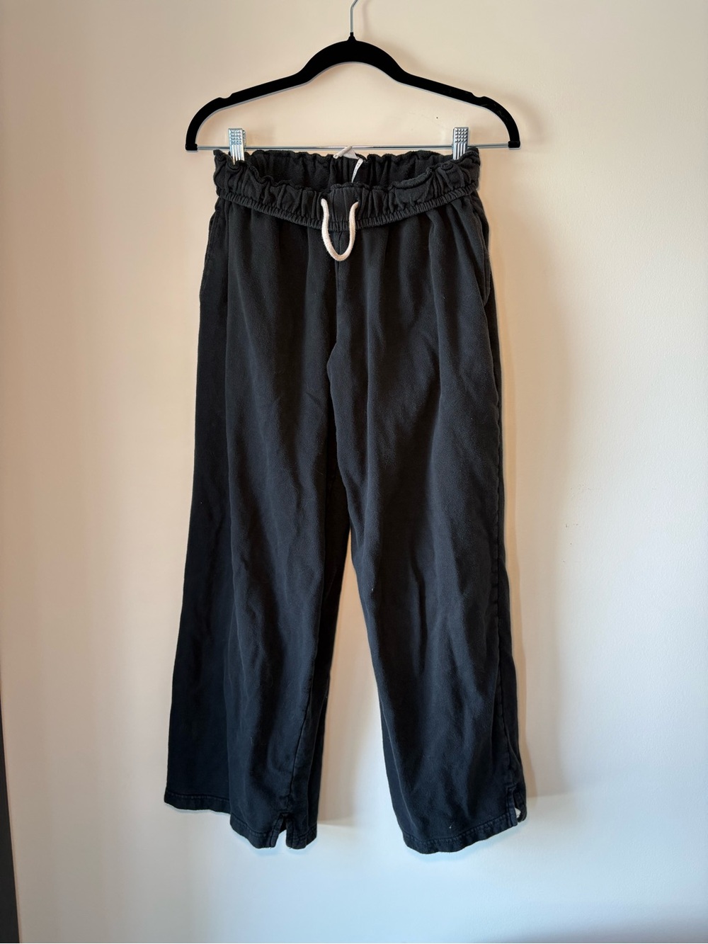 Urban Outfitters Black Wide-Leg Drawstring Sweatpants